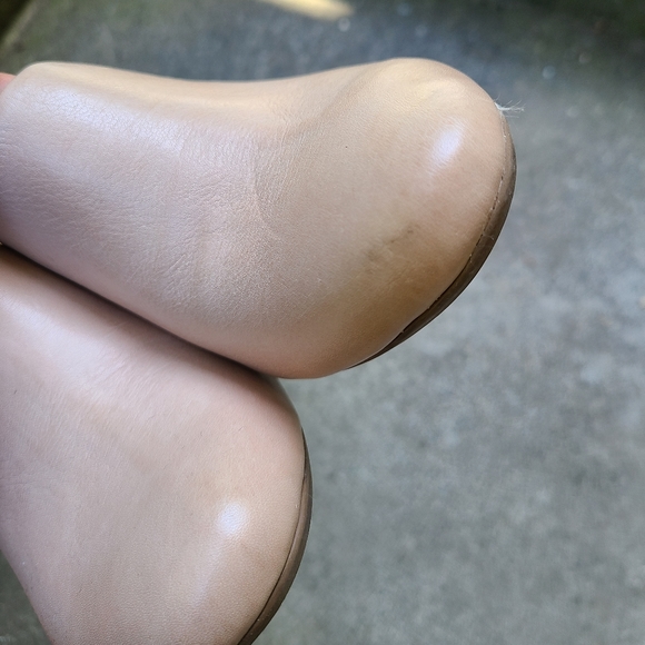 Bueno handcrafted nude leather wood heel mules - Picture 5 of 5